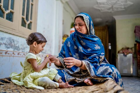 'That means she is healthy': WFP-supported programme tackles child malnutrition in Pakistan